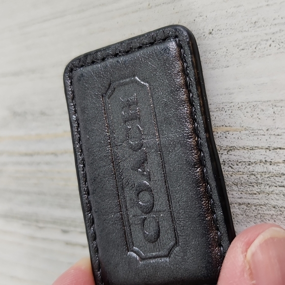Coach authentic tag in charcoal shimmer gray - Picture 6 of 6